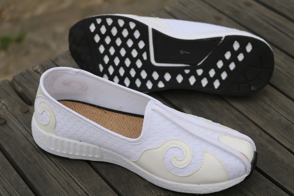 Taoist Shoes